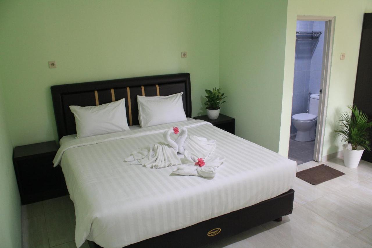Aquina House 2* Bogor