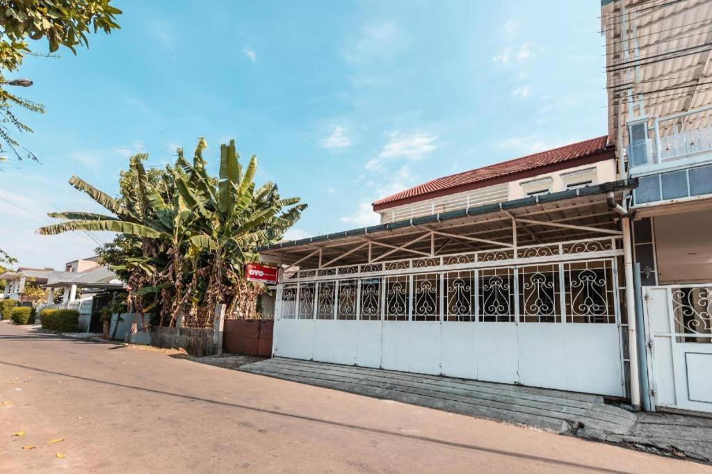 Aquina House